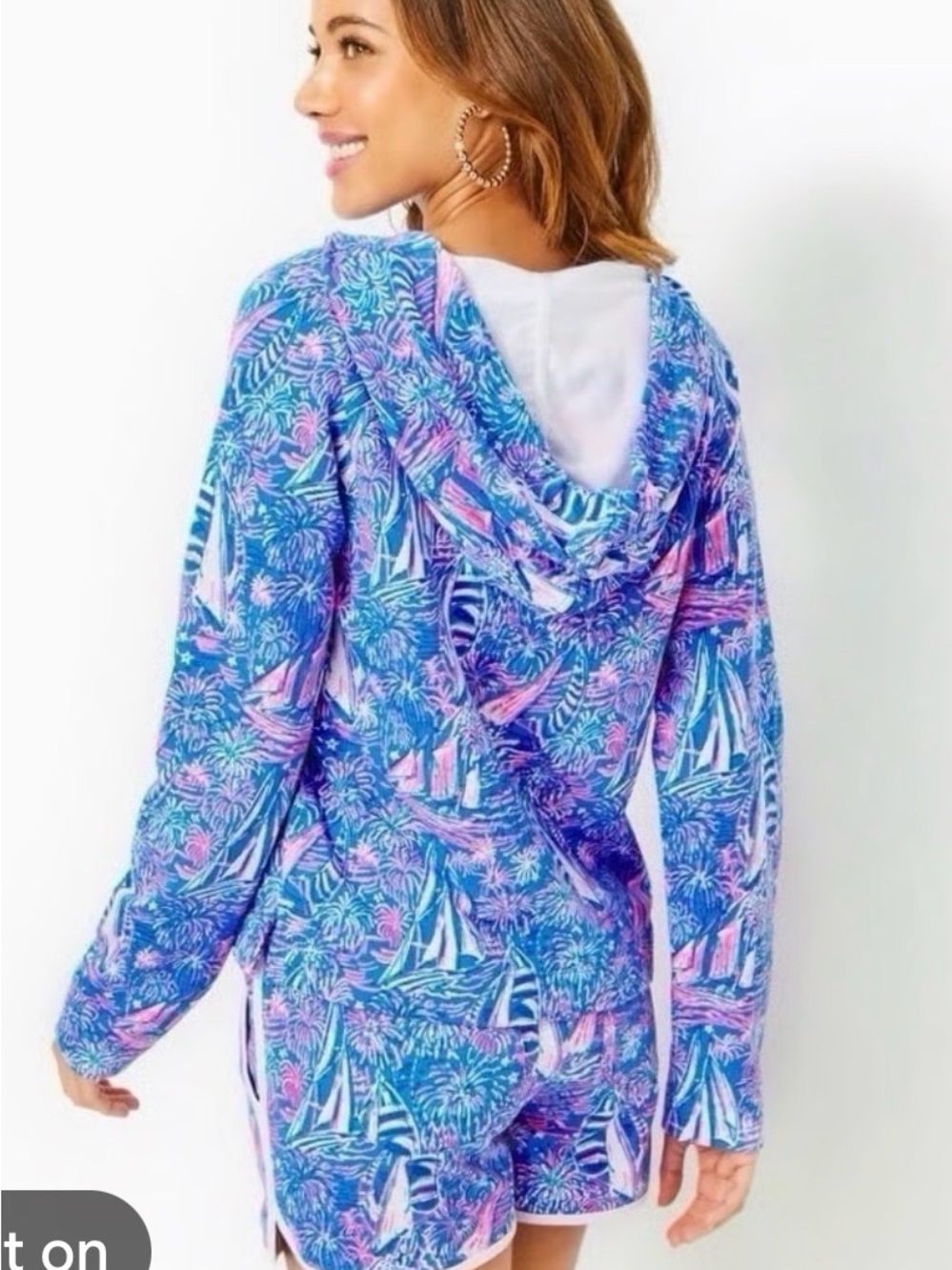 Hard to find print!!!! Lilly Pulitzer "Kiawah" hoodie and shorts set. Nwot - Picture 2 of 7